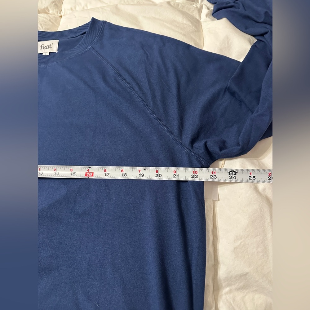 Feat Unisex Navy Roam Crewneck - NWT - Size L - Picture 10 of 11